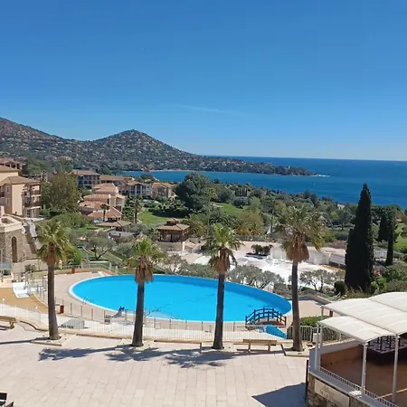 شقة Cap Esterel Vue Et Climatisation Bat E1 303 Face Aux Piscines Saint-Raphaël