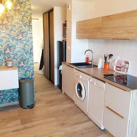 Cap Esterel Vue Et Climatisation Bat E1 303 Face Aux Piscines Apartment *