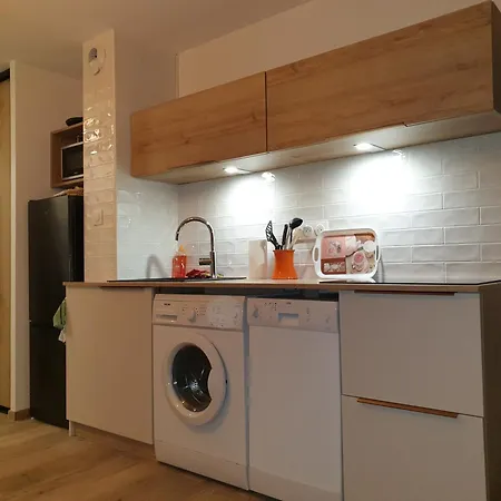 Apartment Cap Esterel Vue Et Climatisation Bat E1 303 Face Aux Piscines