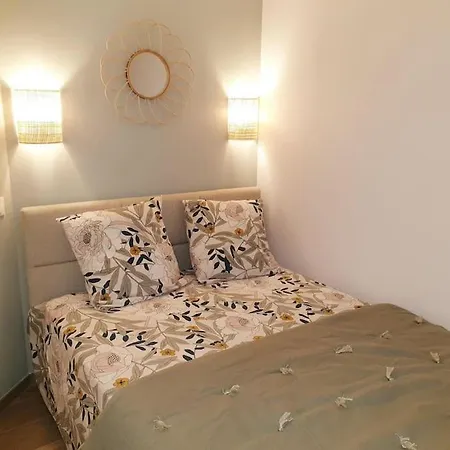 Lägenhet Cap Esterel Vue Et Climatisation Bat E1 303 Face Aux Piscines *