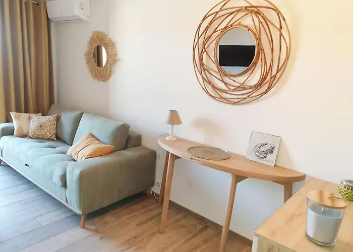 아파트 Cap Esterel Vue Et Climatisation Bat E1 303 Face Aux Piscines *