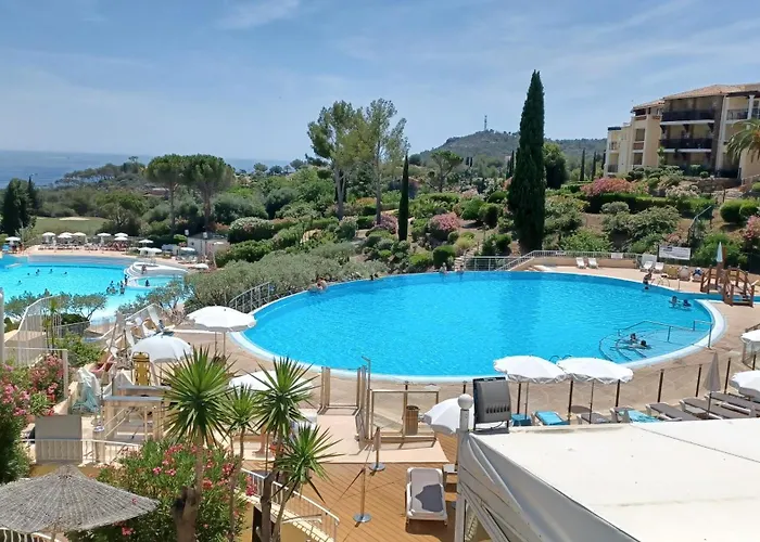 Cap Esterel Vue Et Climatisation Bat E1 303 Face Aux Piscines 아파트 Saint-Raphaël